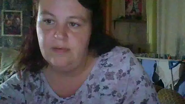 Snapshot of Doreen03 chatting on October 25, 4:24 pm Doreen03 online show from October 25, 4:24 pm