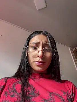 Snapshot of Violeet-Smith chatting on November 1, 8:33 pm Violeet-Smith online show from November 1, 8:33 pm