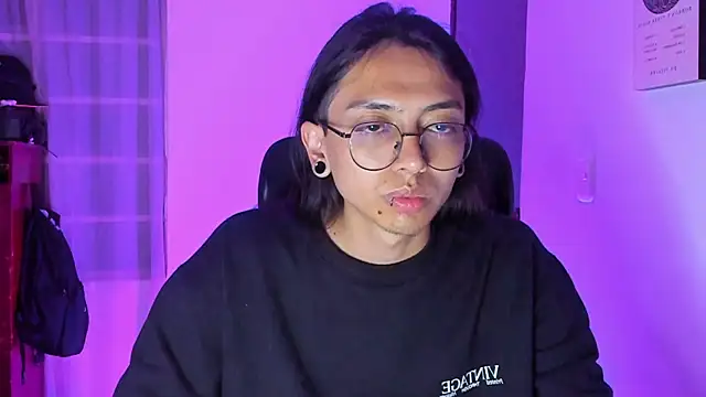  Astrea  online show from April 11, 6:29 am