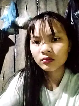 Snapshot of Lyty_x chatting on October 24, 10:44 am Lyty x online show from October 24, 10:44 am