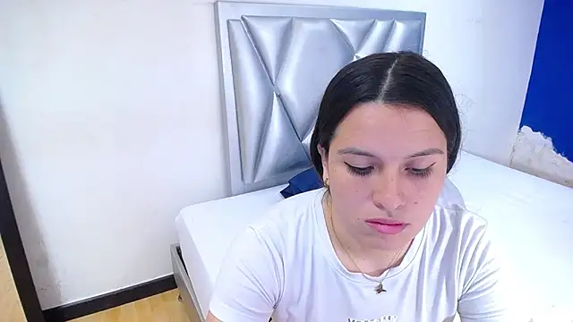 Snapshot of sexycum_dumpster chatting on November 14, 2:05 pm sexycum dumpster online show from November 14, 2:05 pm