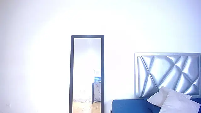 Snapshot of sexycum_dumpster chatting on November 29, 1:58 pm sexycum dumpster online show from November 29, 1:58 pm