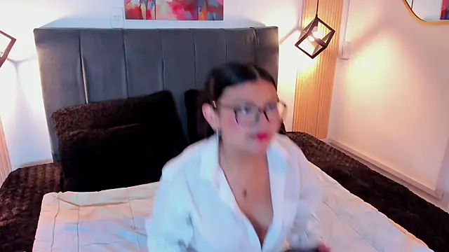 Snapshot of Teffa_bloom chatting on November 5, 7:14 pm Teffa bloom online show from November 5, 7:14 pm