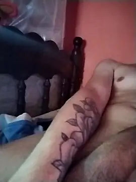 Snapshot of Danii2005 chatting on December 5, 5:53 pm Danii2005 online show from December 5, 5:53 pm