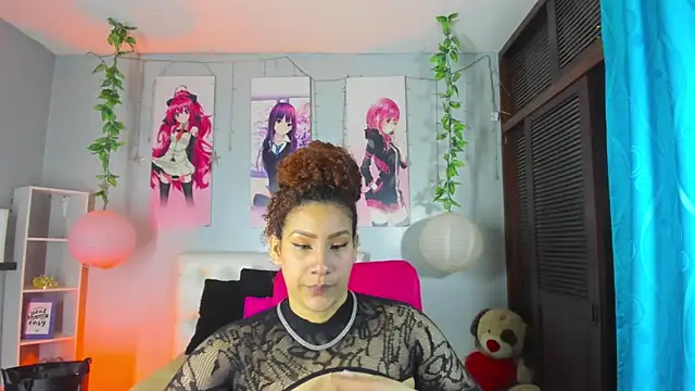 ROZZE MILA online show from March 28, 1:00 pm