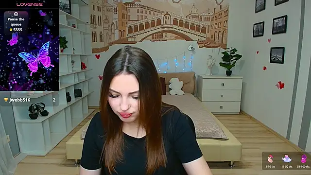 KittyShenson online show from April 10, 11:48 am