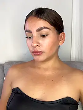 Snapshot of Talia_Bonet chatting on October 22, 3:34 pm Talia Bonet online show from October 22, 3:34 pm