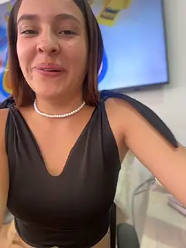 Talia Bonet online show from April 8, 5:57 pm