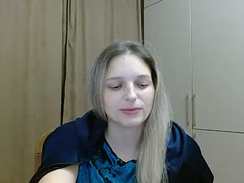 Snapshot of ElisSky301 chatting on November 26, 10:11 pm ElisSky301 online show from November 26, 10:11 pm