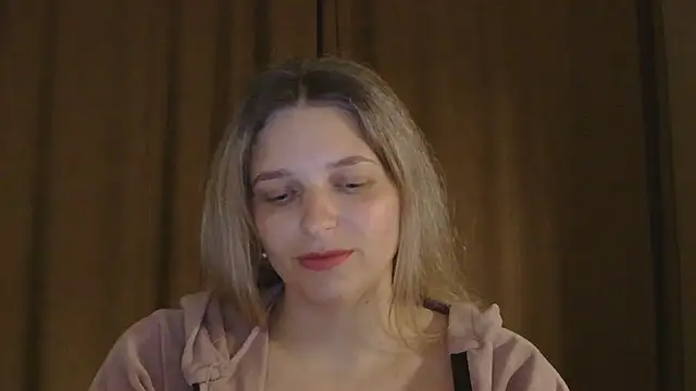 ElisSky301 online show from April 25, 6:38 pm