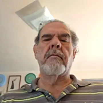 Snapshot of pena633 chatting on November 19, 3:12 pm pena633 online show from November 19, 3:12 pm