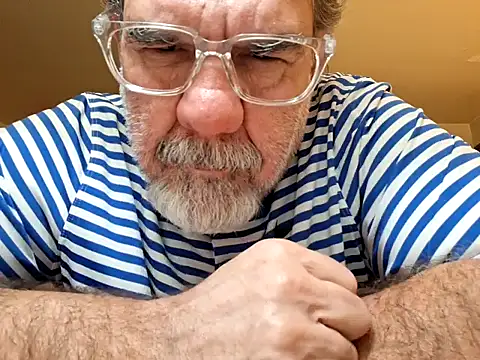 Snapshot of pena633 chatting on December 17, 3:34 am pena633 online show from December 17, 3:34 am