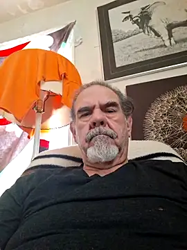 Snapshot of pena633 chatting on January 17, 7:39 pm pena633 online show from January 17, 7:39 pm