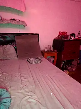 Snapshot of Tizi_04 chatting on December 16, 6:07 am Tizi 04 online show from December 16, 6:07 am