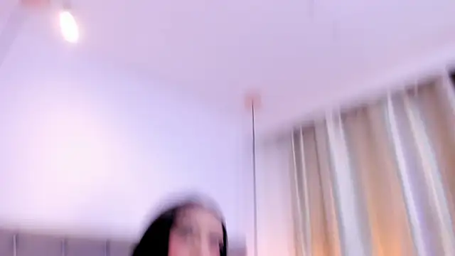 Celina Kyle1 online show from December 3, 8:18 pm