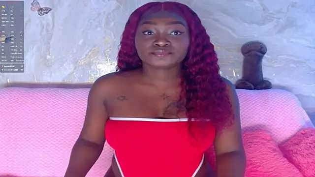 Snapshot of ezlyne-01 chatting on November 1, 2:13 am ezlyne-01 online show from November 1, 2:13 am