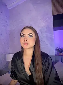 Snapshot of Beella1_ chatting on November 3, 11:44 am Beella1 online show from November 3, 11:44 am