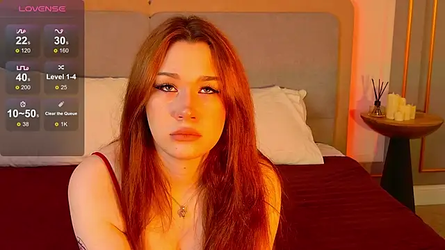 Snapshot of KoriPaul chatting on November 4, 5:12 pm KoriPaul online show from November 4, 5:12 pm