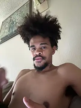 Mrmakeherwet Tez online show from February 23, 4:15 pm