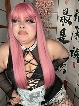 yum3doll online show from November 12, 7:46 pm