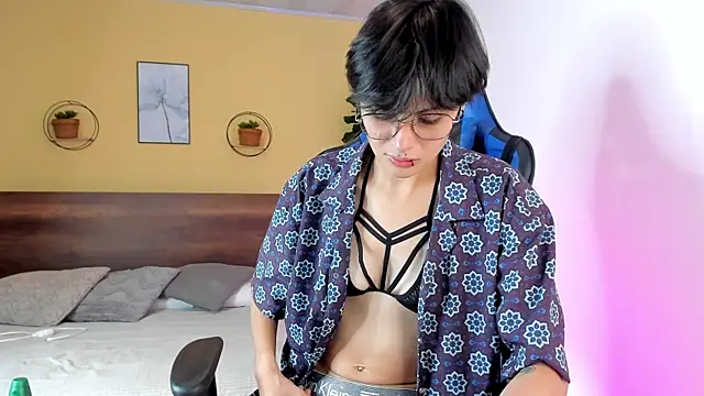 MartinnaGrecco online show from November 20, 10:20 pm