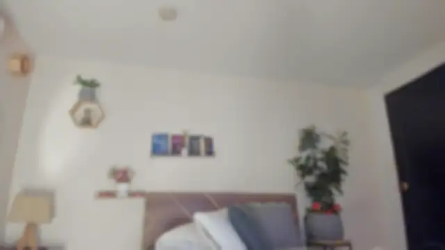 Snapshot of YariRose chatting on February 23, 2:03 pm YariRose online show from February 23, 2:03 pm