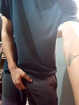 Snapshot of DevilDgrim chatting on October 21, 2:07 pm DevilDgrim online show from October 21, 2:07 pm