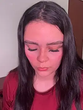 Snapshot of Selena_Roa chatting on November 16, 9:09 pm Selena Roa online show from November 16, 9:09 pm