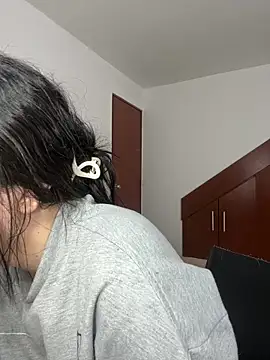 Selena Roa online show from February 11, 4:23 pm