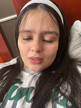 Selena Roa online show from April 16, 4:19 pm