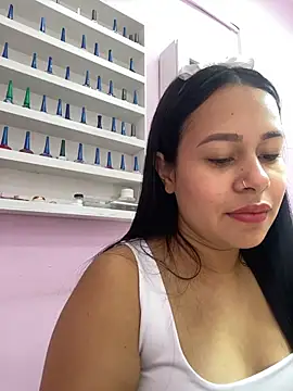 Snapshot of PaulaCruz01 chatting on November 5, 7:03 pm PaulaCruz01 online show from November 5, 7:03 pm