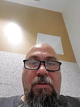 Snapshot of tsmack1972 chatting on October 29, 6:26 am tsmack1972 online show from October 29, 6:26 am