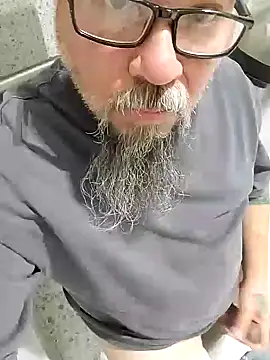 Snapshot of tsmack1972 chatting on November 5, 4:56 am tsmack1972 online show from November 5, 4:56 am