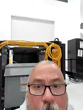 Snapshot of tsmack1972 chatting on December 5, 6:55 am tsmack1972 online show from December 5, 6:55 am