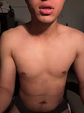 Snapshot of VERGALARGA120 chatting on December 19, 12:39 am VERGALARGA120 online show from December 19, 12:39 am