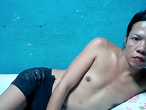 Snapshot of SmallluncutCock chatting on November 29, 2:03 am SmallluncutCock online show from November 29, 2:03 am