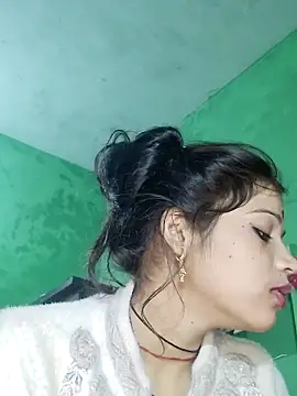 Snapshot of Bhumika_Love chatting on November 15, 1:14 am Bhumika Love online show from November 15, 1:14 am