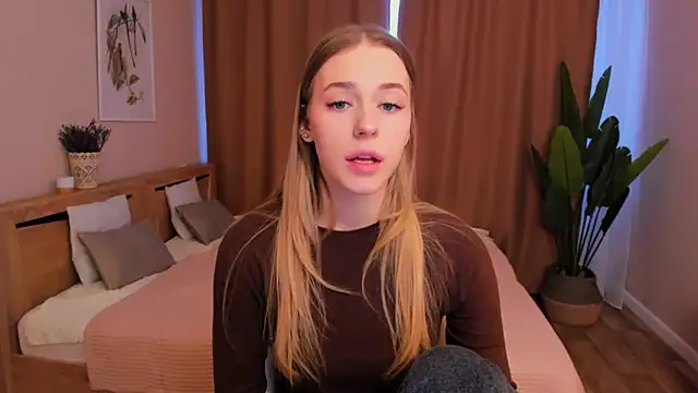 sassy cutie online show from February 16, 2:46 pm