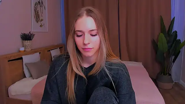 sassy cutie online show from February 17, 3:19 pm