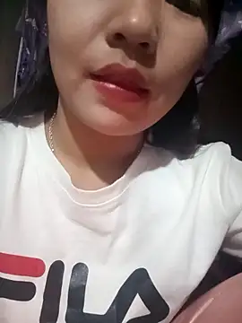 Snapshot of -Lanaa- chatting on November 19, 6:19 pm -Lanaa- online show from November 19, 6:19 pm