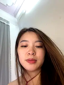 Snapshot of helo-kitty chatting on November 9, 2:48 pm helo-kitty online show from November 9, 2:48 pm