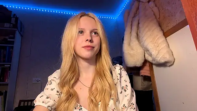 LiltedLube online show from December 5, 4:25 pm