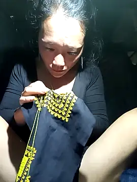 Snapshot of Phantamay chatting on November 5, 12:10 am Phantamay online show from November 5, 12:10 am