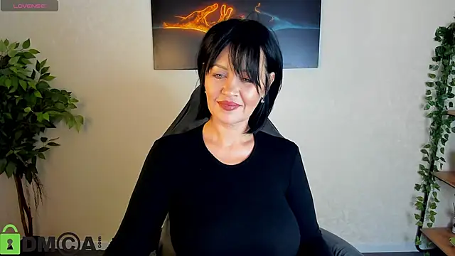 Sara Devills online show from March 27, 9:21 am