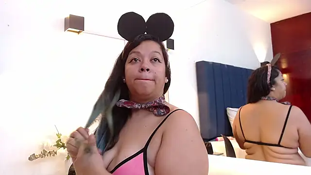 Angyrios online show from October 31, 1:23 pm