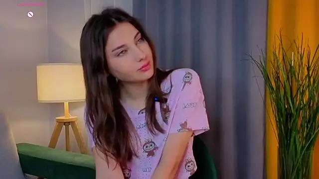 Snapshot of KateCahee chatting on November 24, 1:38 am KateCahee online show from November 24, 1:38 am