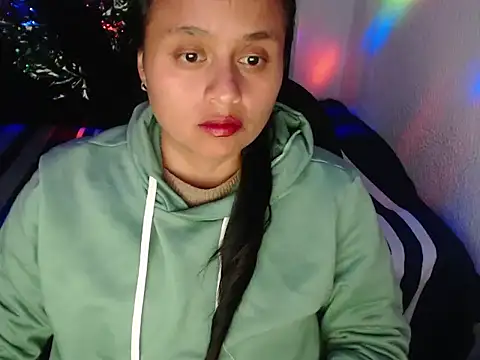 Snapshot of Negritatata chatting on November 10, 2:32 am Negritatata online show from November 10, 2:32 am