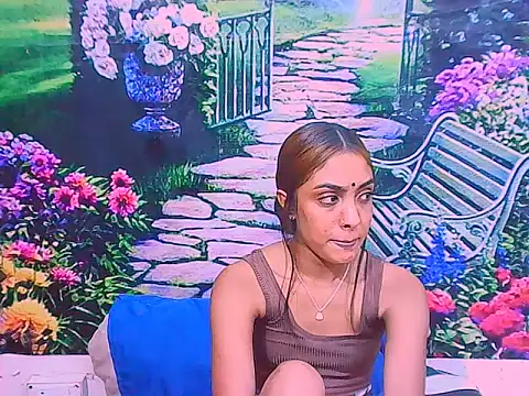 IndianPretty1 online show from November 1, 5:31 am