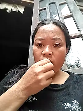 Snapshot of Nadia-a chatting on October 22, 2:23 am Nadia-a online show from October 22, 2:23 am