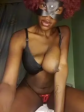 Snapshot of Elihle96 chatting on October 27, 4:00 pm Elihle96 online show from October 27, 4:00 pm